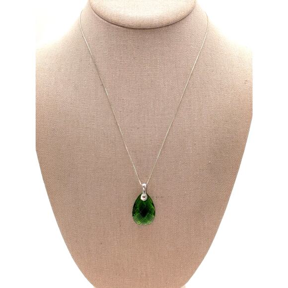 925 Sterling Silver Green Faceted Crystal Teardrop Pendant 18.5" Necklace - Picture 1 of 10